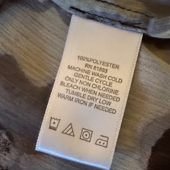 Isaac Mizrahi Live! Sheer Blouse – Size L - Picture 6 of 6